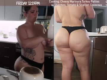 webcam girl milavalentinax live cam image #5272512
