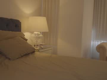 webcam girl emma_lu1 live cam image #10422992