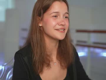 webcam girl eli_sun live cam image #9556506