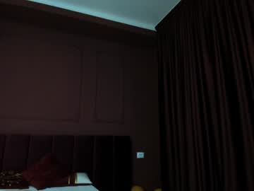 webcam girl lorennameliy live cam image #9628469