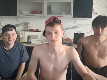 webcam man stralght_twinks live cam image #6469950