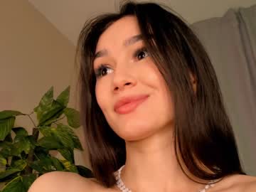 webcam girl juliepenningtona live cam image #7689566