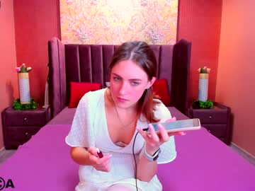 webcam girl kitty_wood live cam image #4662568