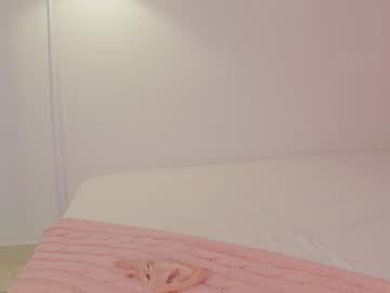 webcam girl nicolle_mitchelle live cam image #11719971