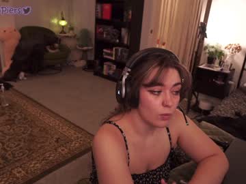 webcam girl evelynpiers live cam image #6491843