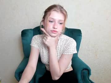 webcam girl melloparker live cam image #3864783