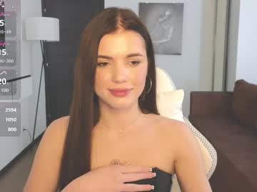webcam girl adri_dream live cam image #12479053