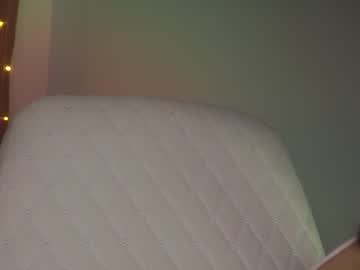 webcam girl amandamedrano live cam image #5937391
