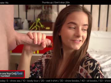webcam girl hermione_potter_couple live cam image #3474772