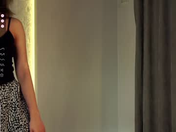 webcam girl a_whole_eternity live cam image #9208160