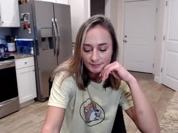 webcam girl holihurricane live cam image #12166994