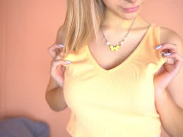 webcam girl telladreamer_ live cam image #10099771