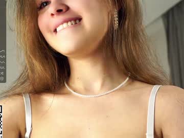 webcam girl a_whole_eternity live cam image #9050759
