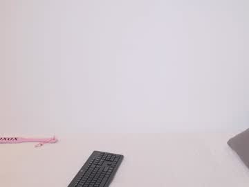 webcam girl stella_and_stephan live cam image #10322237
