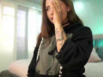 webcam girl nina_mon live cam image #11095121