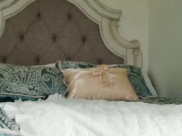 webcam girl littlegreekflower live cam image #9151788