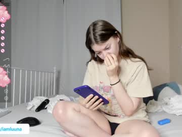 webcam girl mxxnsxsul live cam image #4259710