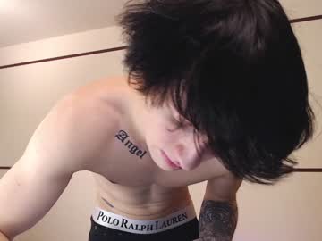 webcam man teddy_mode live cam image #1368435