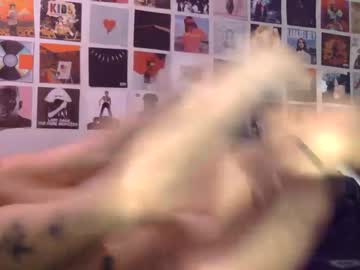 webcam girl shyy_skyy live cam image #8217592