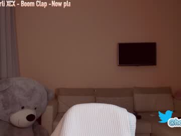 webcam girl hollyextra live cam image #2457673