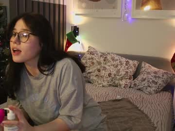 webcam girl girl_u_never_met live cam image #11498038