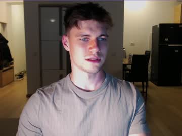 webcam man _alexanderwilliams live cam image #9514936
