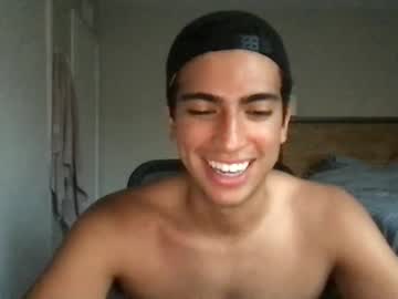 webcam man julianisshy live cam image #6561812