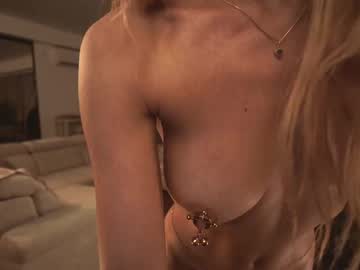 webcam girl heybanan live cam image #12476740