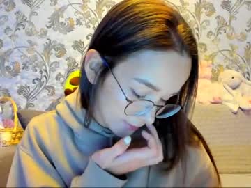 webcam girl ellie_leen live cam image #273418