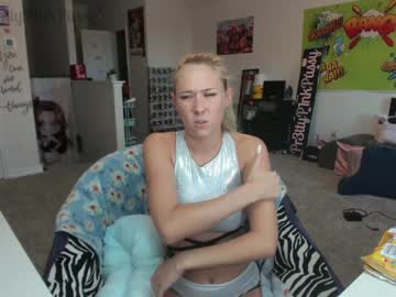 webcam girl pr3ttyp1nkpussy live cam image #204755
