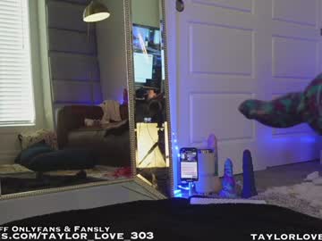 webcam girl taylor_love_303 live cam image #9755364