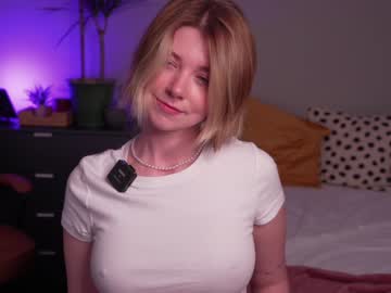 webcam girl vixenp live cam image #5817457