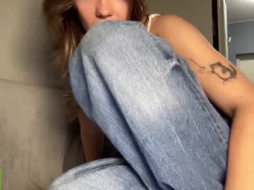webcam girl angel_from_sky live cam image #8802362