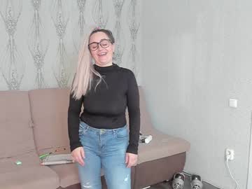 webcam couple mistress_angie_ live cam image #3682353
