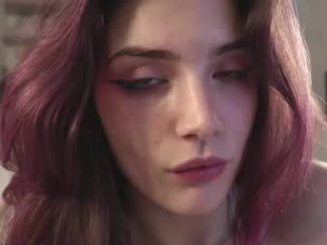webcam girl diana_alison live cam image #9975757