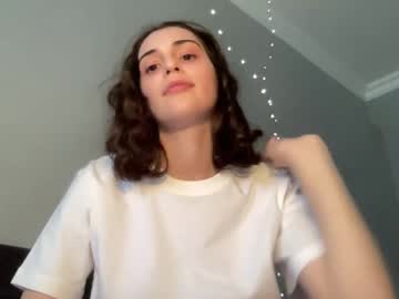 webcam girl wonderland_stia live cam image #12958210