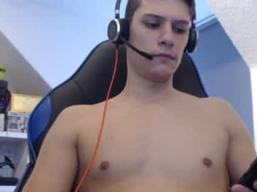 webcam man misterydragon live cam image #1176116