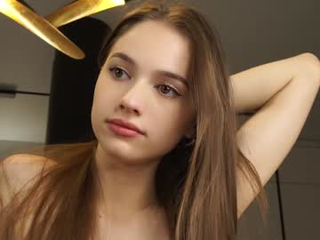webcam girl hecola live cam image #10563452