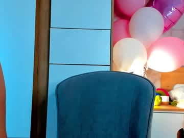 webcam girl lorettadunnell live cam image #11920695
