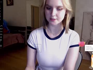 webcam girl lovely_kisses live cam image #3538008