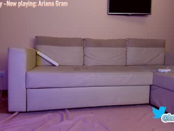 webcam girl hollyextra live cam image #3861033
