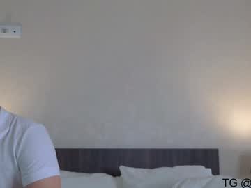 webcam girl tadammary live cam image #10010397