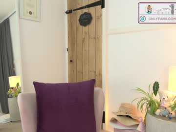 webcam girl belle_jlou live cam image #3388010