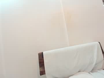 webcam girl ehotlovea live cam image #3660996