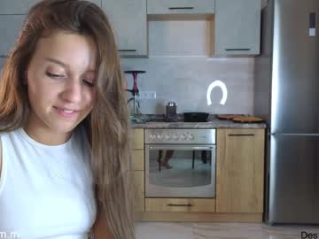 webcam girl tadammary live cam image #10041331