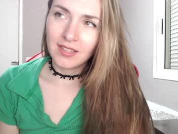 webcam girl naughty_popa live cam image #7971704