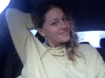 webcam girl rebeccafields live cam image #2322148