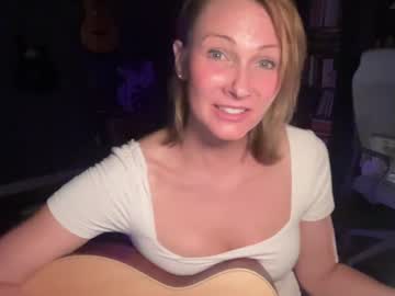 webcam girl kaileeshy live cam image #10373246