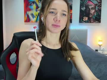 webcam girl evelyn_clare live cam image #5166492