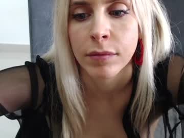 webcam girl tiffany925 live cam image #2137801